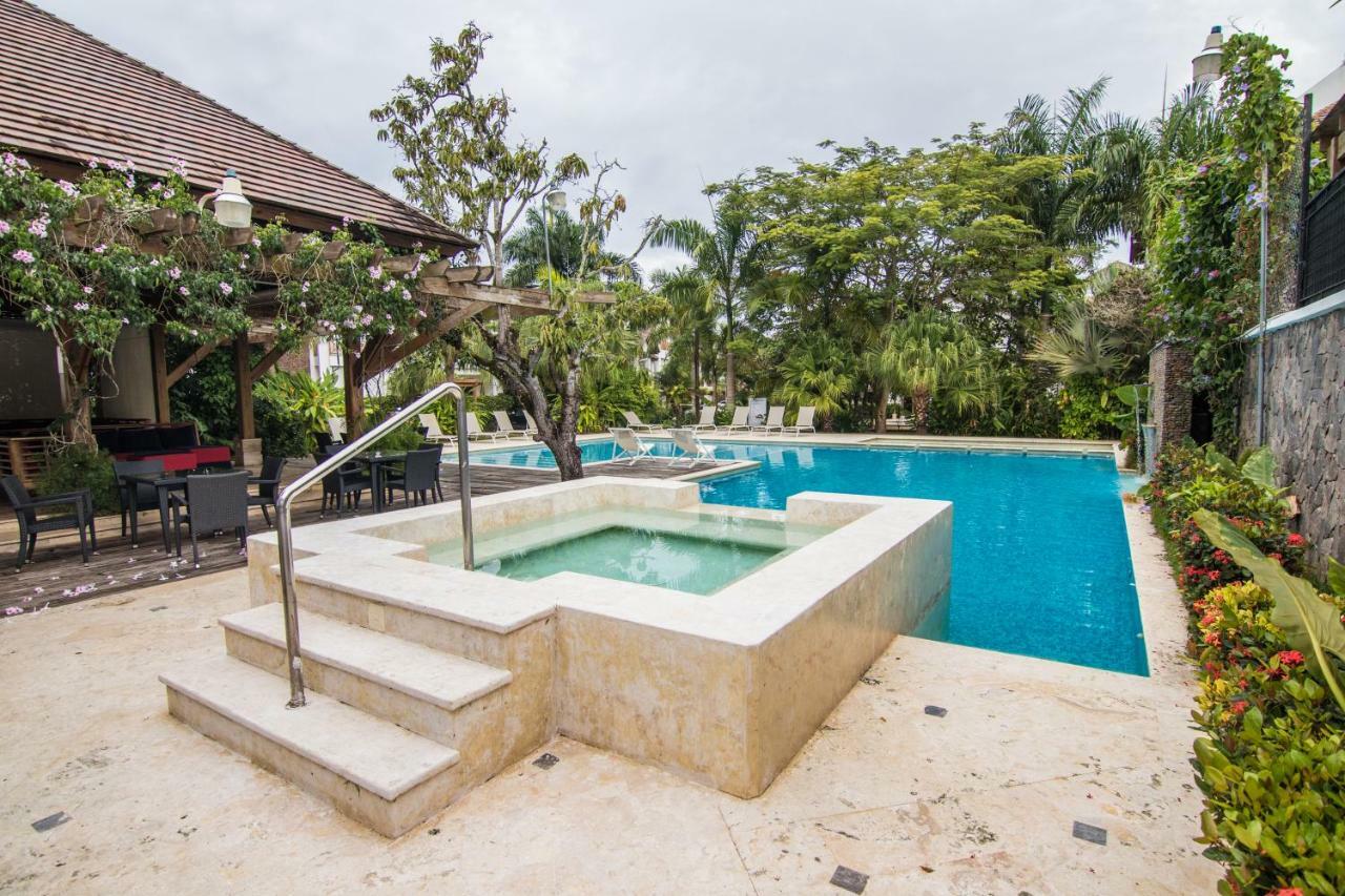 Monserrat Residences Las Terrenas Exteriör bild